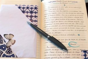 Cahier d'écriture de Louise Portal, écrivaine